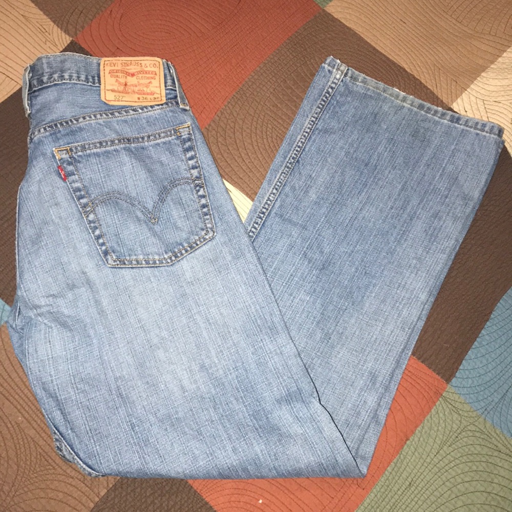 Men Levi Jeans